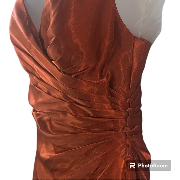 DAVIDS BRIDAL “Galina Signature”  BRIDESMAIDS DRESS - Picture 3 of 9